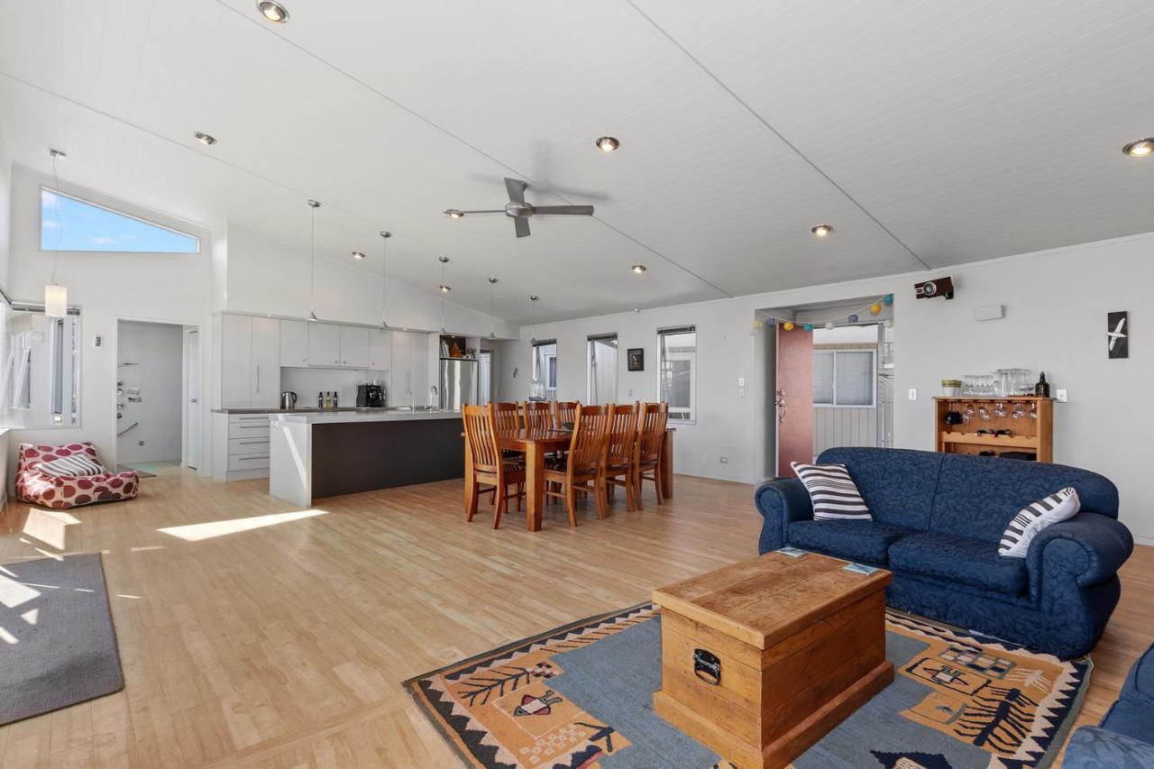Restful Ruakaka - Ruakaka Holiday Home Εξωτερικό φωτογραφία